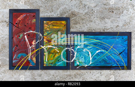 Beten Sie für Planet Trilogie, abstrakte Acryl auf Leinwand, von Künstler Attila Hajnal unterzeichnet, hängend auf Beton Wand Hintergrund Stockfoto