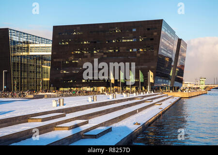 Neubau der Königlichen Bibliothek, Den Sorte Diamant oder Black Diamond, Kopenhagen, Hauptstadt von Dänemark, Dänemark Stockfoto