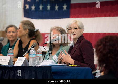 Die Frauen in den Medien Pay Equity Gipfel Stockfoto