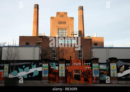 Bau der Roe & Co-Destillerie im Guinness-Komplex auf St. James's Street, St. James, Dublin, Irland seit 2018 Stockfoto