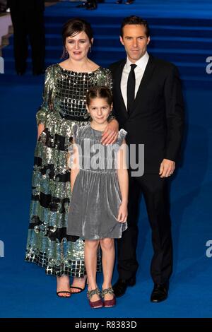 London, Großbritannien. 12. Dezember 2018. Emily Mortimer besucht MARY POPPINS ZURÜCK Europäische Premiere in der Royal Albert Hall. London, Großbritannien. 12/12/2018 | Verwendung der weltweiten Kredit: dpa Picture alliance/Alamy leben Nachrichten Stockfoto