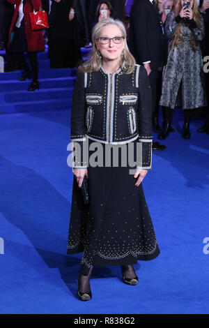 London, Großbritannien. 12. Dezember 2018. Meryl Streep, Mary Poppins zurück Europäische Premiere, die Royal Albert Hall, Kensington Gore, London, UK, 12. Dezember 2018, Foto von Richard Goldschmidt Credit: Rich Gold/Alamy leben Nachrichten Stockfoto