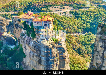 Ver des Klosters in Meteora Varlaam, Griechenland. Griechische Landschaft Stockfoto