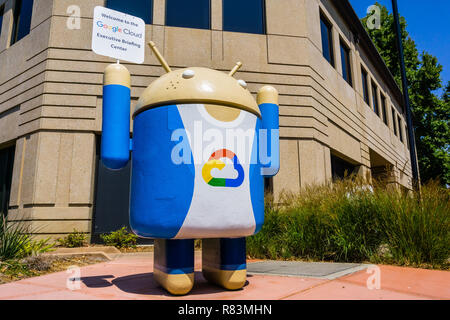 August 9, 2018 Mountain View/CA/USA - Google Cloud Schild am Eingang zu einem der ihren Campus im Silicon Valley, South San Francisco gelegen Stockfoto