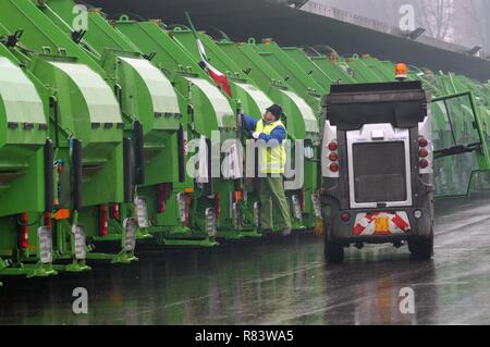 Mailand (Italien), Tankstelle für die Flotte der Müllabfuhr Methan Gas angetrieben von Amsa (Mailand Unternehmen für Umweltdienstleistungen) Stockfoto