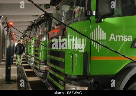 Mailand (Italien), Tankstelle für die Flotte der Müllabfuhr Methan Gas angetrieben von Amsa (Mailand Unternehmen für Umweltdienstleistungen) Stockfoto