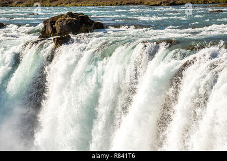 Majestic Godafoss Wasserfall in Island, tagsüber Stockfoto