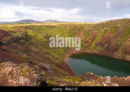 Vulkan Krater Kerid auf Golden Circle Route in Island Stockfoto