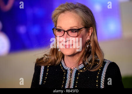 Meryl Streep an die Europäische Erstaufführung von Mary Poppins kehrt in der Royal Albert Hall in London. PRESS ASSOCIATION Foto. Bild Datum: Mittwoch, den 12. Dezember 2018. Siehe PA Geschichte showbiz Poppins. Photo Credit: Matt Crossick/PA-Kabel Stockfoto