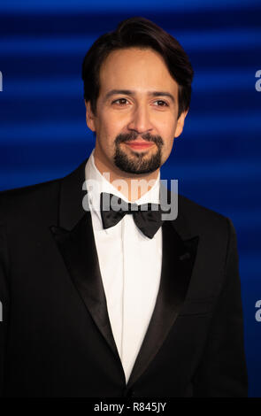 Lin-Manuel Miranda kommt für die Filmpremiere von 'Mary Poppins gibt 'kommt für die Filmpremiere von 'Mary Poppins gibt 'in der Royal Albert Stockfoto