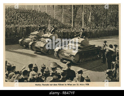 Anschluss Nazi-Deutschland-Parade mit Adolf Hitler WIEN Wien 1938 News-Archiv Bild Führer Adolf Hitler, nimmt Militärparade der Nazi-Besatzungstruppen in Wien auf. Anschluss Nazi-Deutschland Besetzung Österreichs Stockfoto