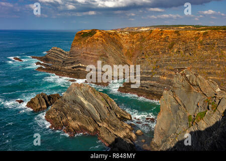 Die Klippen von Capo Sardao, Westküste, der Costa Vicentina, Alentejo, Portugal Stockfoto