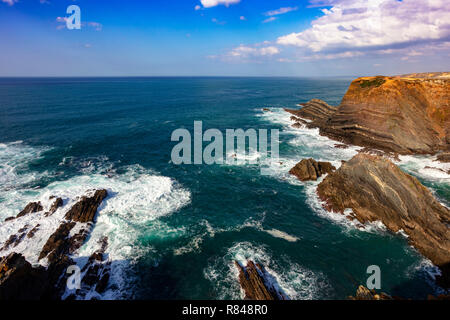 Die Klippen von Capo Sardao, Westküste, der Costa Vicentina, Alentejo, Portugal Stockfoto