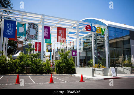 San Jose, Kalifornien, USA - 21. Mai 2018: eBay's Headquarters Campus, Welcome Center namens Main Street. eBay Inc. ist ein weltweit führendes Unternehmen im e-commerce Stockfoto