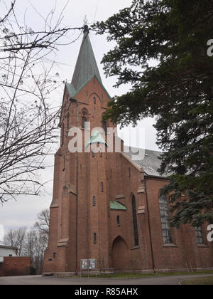Vestre Aker Kirche eine Kirche in der ullevål Nachbarschaft von Oslo Norwegen, in der Neo-gotischen Stil, aus rotem Backstein gebaut, 1855 Stockfoto