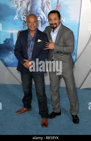 HOLLYWOOD, CA - 12. Dezember: Temuera Morrison, Gast, bei der Premiere von Warner Bros. Pictures' "aquaman" an der TCL Chinese Theatre in Hollywood, Kalifornien am 12. Dezember 2018. Credit: Faye Sadou/MediaPunch Stockfoto