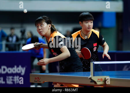 Inchon, Südkorea. 13 Dez, 2018. Chen Xingtong & Sonne Yingsha (CHN) Tischtennis: Seamaster 2018 ITTF World Tour Grand Finale Frauen verdoppelt Viertelfinale an Namdong Gymnasium in Inchon, Südkorea. Credit: Naoki Morita/LBA SPORT/Alamy leben Nachrichten Stockfoto