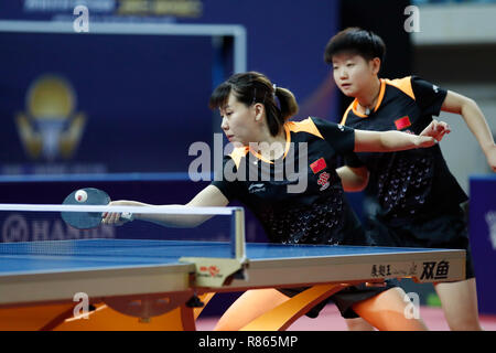 Chen Xingtong & Sonne Yingsha (CHN), 13. Dezember 2018 - Tischtennis: Seamaster 2018 ITTF World Tour Grand Finale Frauen Doppel Halbfinale bei Namdong Gymnasium in Incheon, Südkorea. (Foto von Naoki Morita/LBA SPORT) Stockfoto