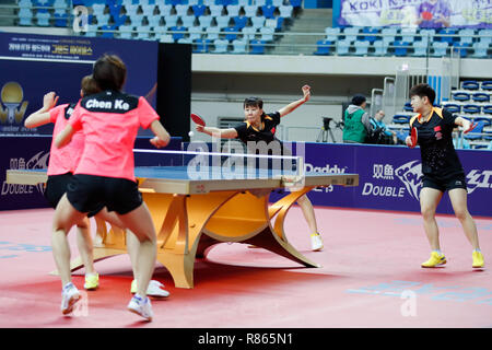 Chen Xingtong & Sonne Yingsha (CHN), 13. Dezember 2018 - Tischtennis: Seamaster 2018 ITTF World Tour Grand Finale Frauen Doppel Halbfinale bei Namdong Gymnasium in Incheon, Südkorea. (Foto von Naoki Morita/LBA SPORT) Stockfoto