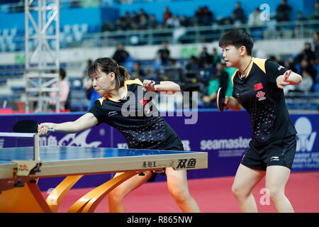 Incheon, Südkorea. 13 Dez, 2018. Chen Xingtong & Sonne Yingsha (CHN) Tischtennis: Seamaster 2018 ITTF World Tour Grand Finale Frauen Doppel Halbfinale bei Namdong Gymnasium in Incheon, Südkorea. Credit: Naoki Morita/LBA SPORT/Alamy leben Nachrichten Stockfoto