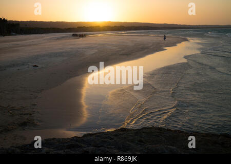 Sonnenuntergang über Flinders Strand, Point Lookout, North Stradbroke Island, Queensland, Australien Stockfoto