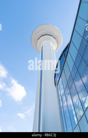 Ankara/Turkey-December 13 2018 - Atakule Tower mit Atakule Shopping Center. Stockfoto