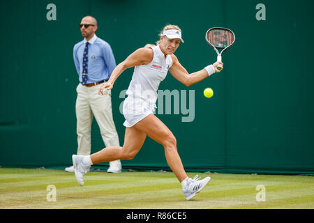 Angelique Kerber in Deutschland in Aktion während der Wimbledon Championships 2018 Stockfoto