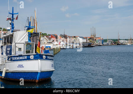 Zahlreiche Attraktionen machen Flensburg ein beliebter Ort für Touristen. Flensburg ist die wirtschaftliche, kulturelle und touristische Zentrum der Region. Stockfoto