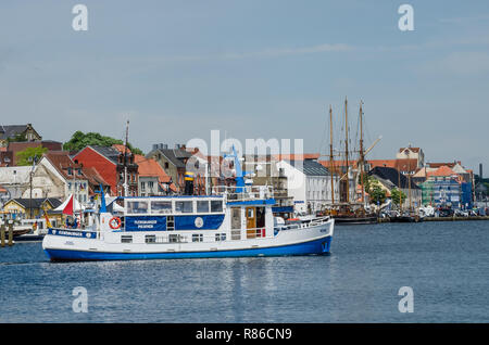 Zahlreiche Attraktionen machen Flensburg ein beliebter Ort für Touristen. Flensburg ist die wirtschaftliche, kulturelle und touristische Zentrum der Region. Stockfoto