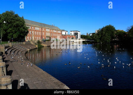 Derby City Rat Büros am Ufer des Flusses Derwent, Derby, Derbyshire, England, Großbritannien Stockfoto