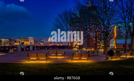 Londoner Southbank an der Themse, die Oxo Tower Restaurant Stockfoto