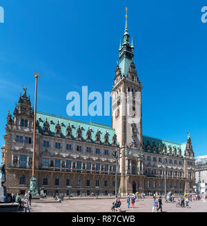 Rathaus (Rathaus) vom Rathausmarkt, Hamburg, Deutschland Stockfoto