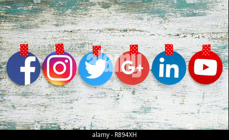 Kiew, Ukraine - September 27, 2018: Beliebte runde social media Icons wie: Facebook, Twitter, Instagram, Linkedin und andere Stockfoto