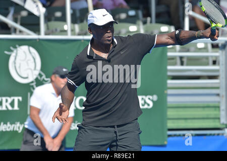 Betreut und beteiligt sich an der 2018 Chris Evert/Raymond James Pro-Celebrity Tennis Classic in Delray Beach Tennis Center am 11. November in Delray Beach, Florida 2018. Mit: Dichtung Wo: Delray Beach, Florida, United States Wenn: 11. Nov. 2018 Credit: JLN Fotografie/WENN.com Stockfoto