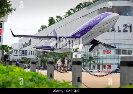 Anschlußklemme 21 Shopping Mall Pattaya Thailand Stockfoto