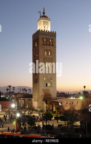 Koutoubia Moschee Marrakesch Marokko, bei Sonnenuntergang, Marrakesch Marokko Nordafrika Stockfoto