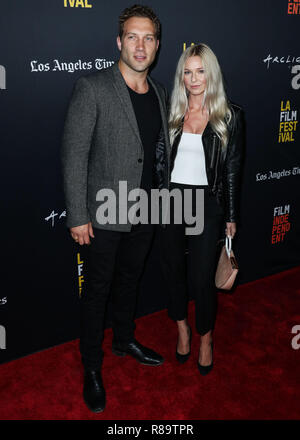 HOLLYWOOD, Los Angeles, CA, USA - 25. SEPTEMBER: Jai Courtney, Mecki Einbuchtung an der LA Film Festival 2018 - Gala Screening Uraufführung von "Der Eid" am ArcLight Hollywood hielt am 25. September 2018 in Hollywood, Los Angeles, Kalifornien, Vereinigte Staaten. (Foto von Xavier Collin/Image Press Agency) Stockfoto
