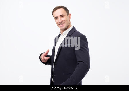 Lächelnd fälligen Geschäfts Mann, ich möchte Sie zu mieten Stockfoto