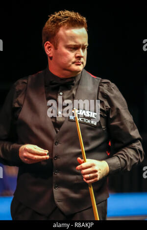 Glasgow, Schottland, Großbritannien. 14. Dez 2018. Viertelfinale der BetVictor Home Nationen Serie Scottish Open, wo Sam Baird (ENG) nimmt auf Shaun Murphy (ENG) im Emirates Arena, Glasgow. Credit: Colin Poultney/Alamy leben Nachrichten Stockfoto