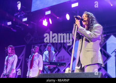 Rosemont, Illinois, USA. 12 Dez, 2018. ALESSIA CARA während des iHeartRadio 103.5 KISS FM Jingle Ball an der Allstate Arena in Rosemont, Illinois Credit: Daniel DeSlover/ZUMA Draht/Alamy leben Nachrichten Stockfoto