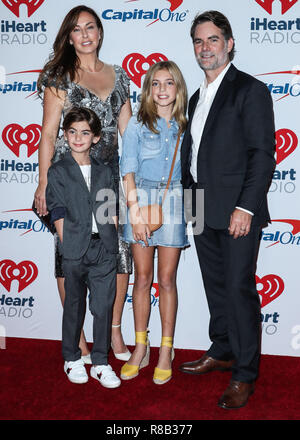 LAS VEGAS, NV, USA - 22. SEPTEMBER: Jeff Gordon, Ingrid Vandebosch, Ella Sofia Gordon, Leo Benjamin Gordon in der Presse während der 2018 iHeartRadio Music Festival - Nacht 2 bei der T-Mobile Arena am 22. September 2018 in Las Vegas, Nevada, USA. (Foto von Xavier Collin/Image Press Agency) Stockfoto