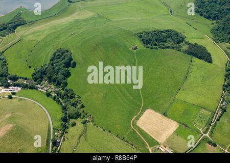 St Catherine's Kapelle, Feld System und Steinbrüche am Kapelle-Hügel, Abbotsbury, Dorset, 2014. Schöpfer: Historisches England Fotograf. Stockfoto