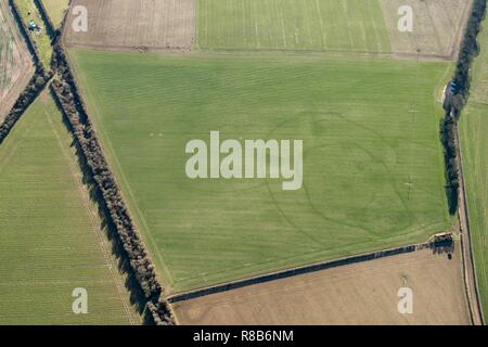 Eisenzeit doppel Graben umgab Gehäuse Schnittmarke, in der Nähe von South Wonston, Hampshire, 2018. Schöpfer: Historisches England Fotograf. Stockfoto