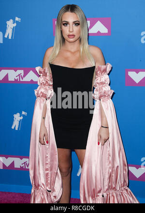 MANHATTAN, NEW YORK CITY, NY, USA - 20. August: Tana mongeau an der 2018 MTV Video Music Awards in der Radio City Music Hall am August 20, 2018 in Manhattan, New York City, New York, United States. (Foto von Xavier Collin/Image Press Agency) Stockfoto