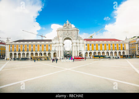 Lisboa, Portugal-Nov 10. 2018: die Rua Augusta Arch an der Praca tun Comrcio, Handel Platz in Englisch, ist lisbons Hauptplatz. Portugal Stockfoto