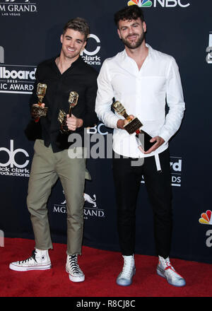 LAS VEGAS, NV, USA - 20. Mai: Alex Pall, Andrew Taggart, der Chainsmokers im Presseraum an der Billboard Music Awards 2018 im MGM Grand Garden Arena am 20. Mai statt, 2018 in Las Vegas, Nevada, USA. (Foto von Xavier Collin/Image Press Agency) Stockfoto