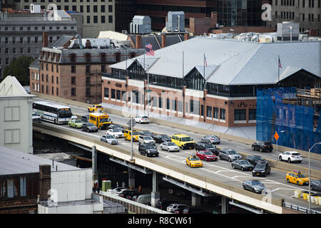 Stau auf einer Brücke in Manhattan, New York, United States. Stockfoto