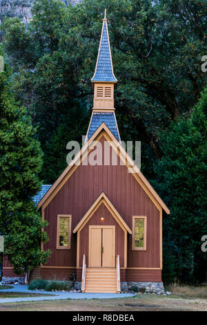 YOSEMITE KAPELLE ist im Yosemite Valley, Kalifornien Stockfoto