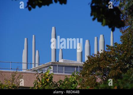 Dach Schornsteine auf meston Gebäude. Universität von Aberdeen, Schottland, UK. Stockfoto