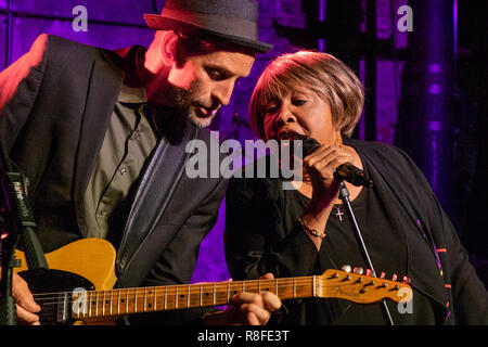 Mavis Staples führt von Kessel Shop, Newcastle, UK, Freitag 13 Juli 2018 live Stockfoto